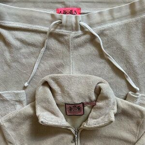 Y2K vintage Juicy Couture Tracksuit!